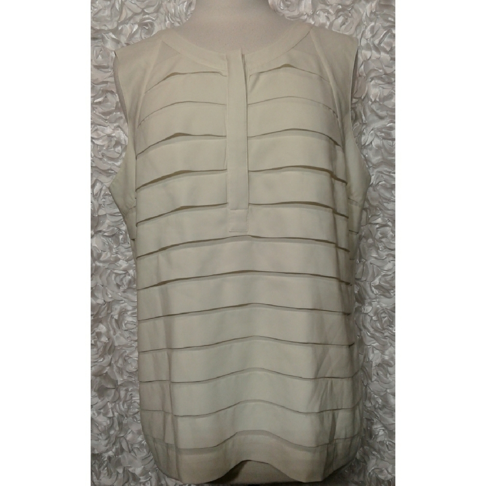 Chico's Ruffled Sleeveless Chiffon Blouse size XL (Chico's Size 3)